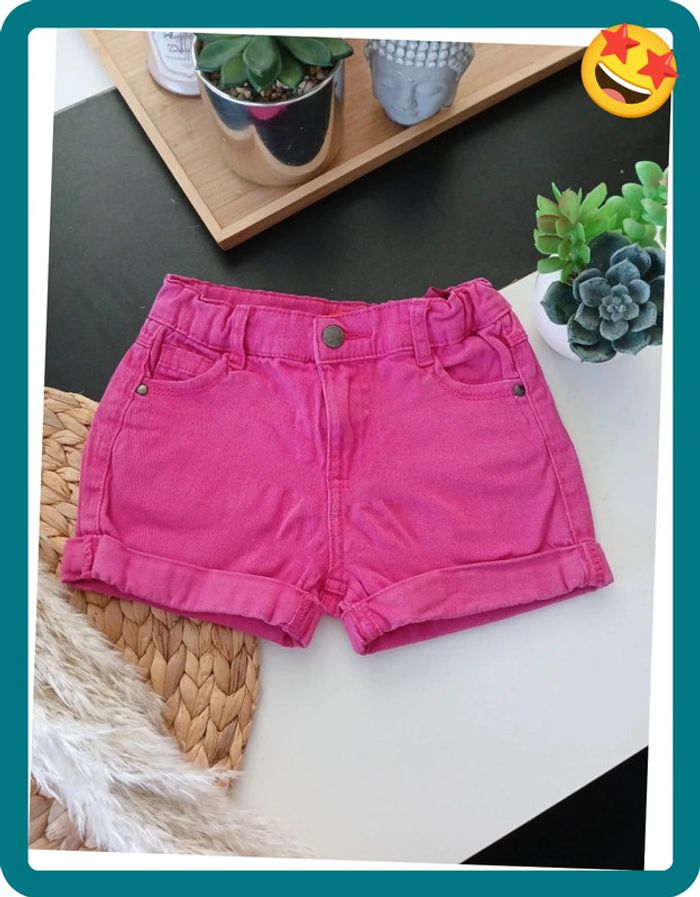 Short en jeans rose Taille 3 ans🌿💝 - photo numéro 4