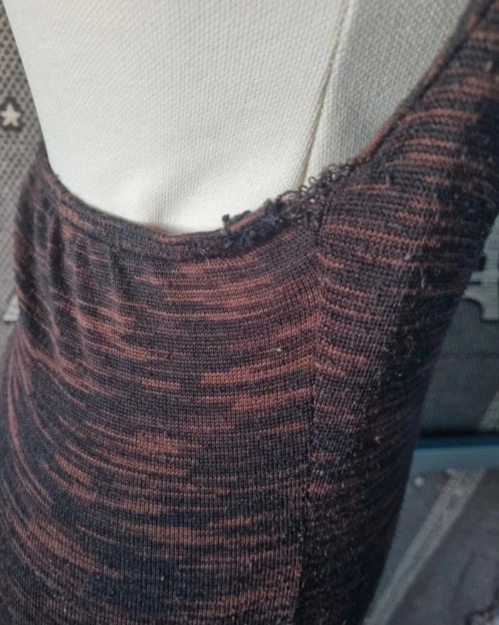 Top dos nu avec collier intégré taille 38-40 - photo numéro 7