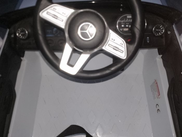 Voiture avec télécommande Mercedes Benz CLS 350 - photo numéro 9