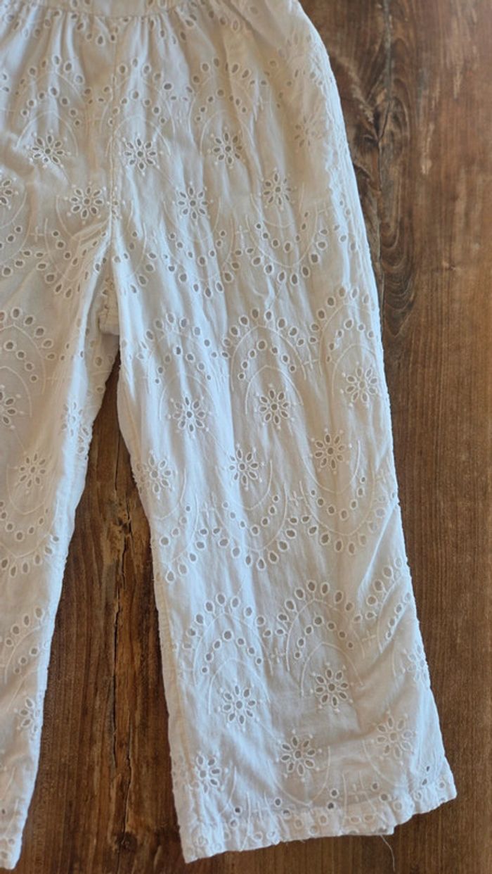 Combinaison blanche broderie anglaise Neuve - photo numéro 3