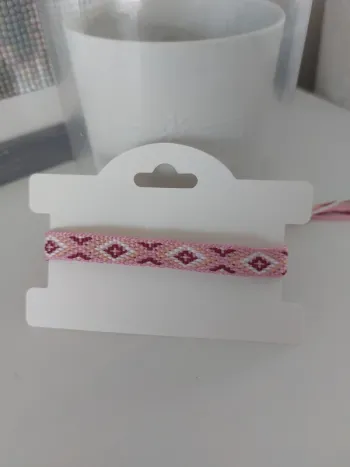 Bracelet fantaisie fine rose tissé