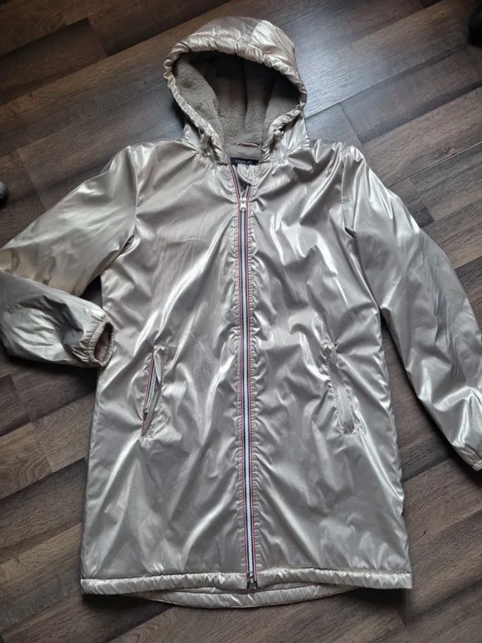 Manteau / Parka longue imperméable fourrée dorée. Taille M. Laura Jo. BE