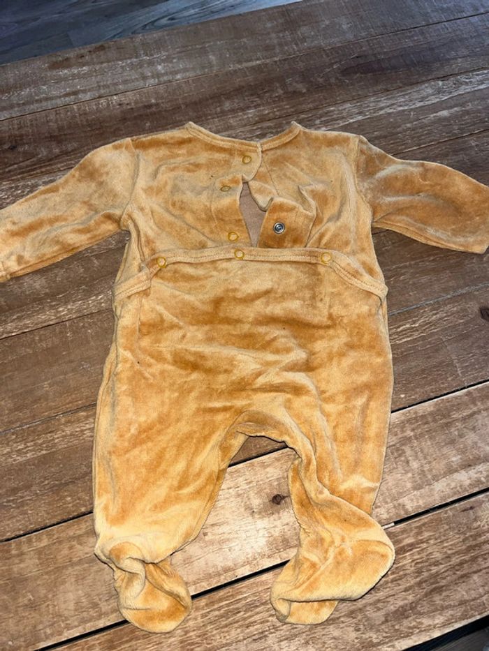 Lot de pyjamas - photo numéro 13