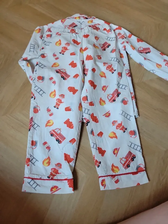 Pyjama pompier - photo numéro 7