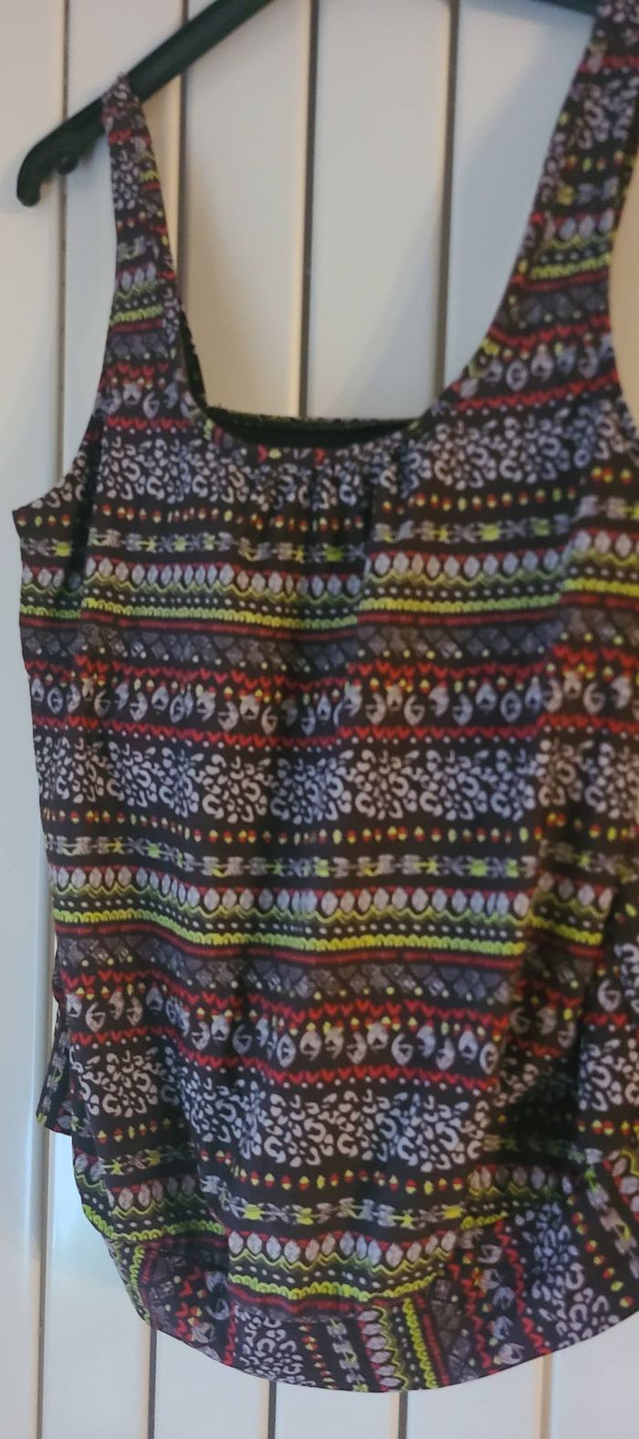 Débardeur noir à motifs piscine  42 - photo numéro 3