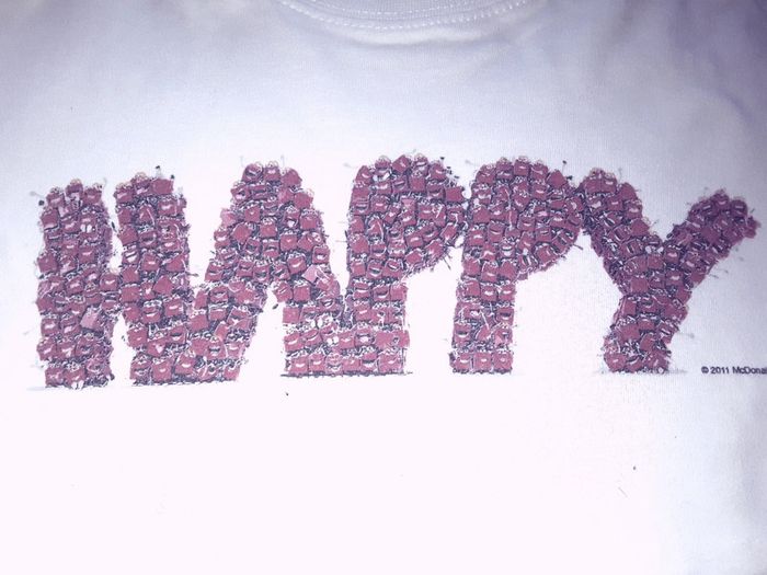 🔮 Tee Shirt HAPPY en 8 ans 🔮 - photo numéro 2