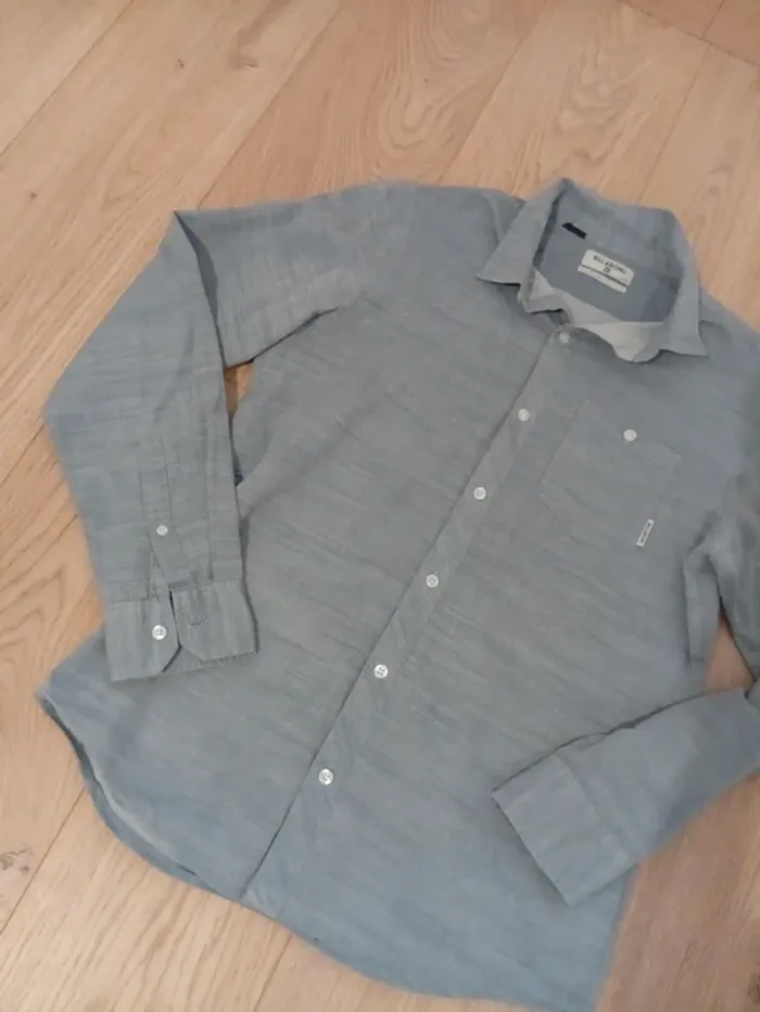 Chemise taille M - photo numéro 2