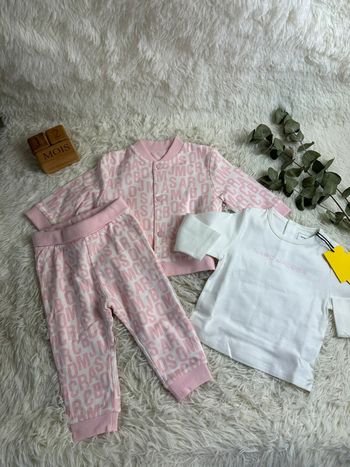Ensemble Marc Jacobs taille 12 mois