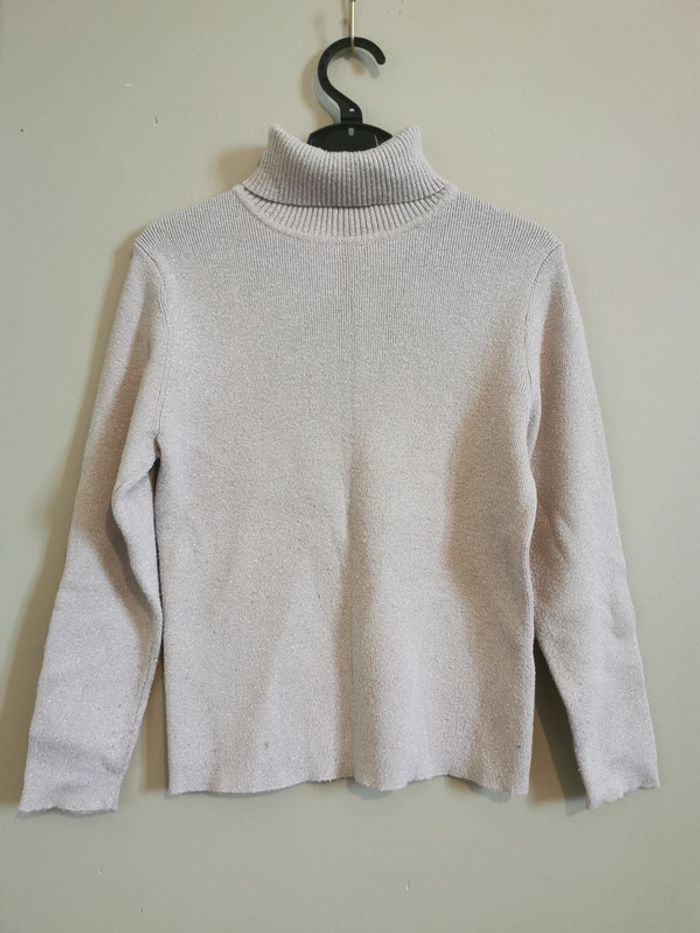 Robe pull avec petit strass discret