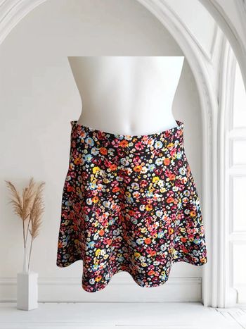 Jupe fleuri s