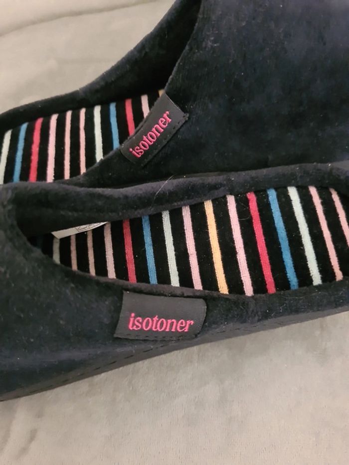 Pantoufles 36 isotoner - photo numéro 4