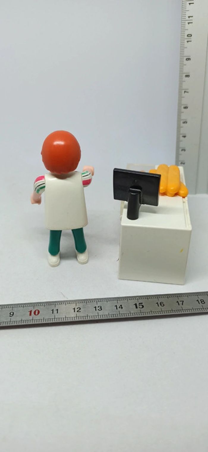 Homme vendeur avec comptoir et aliments playmobil - photo numéro 6