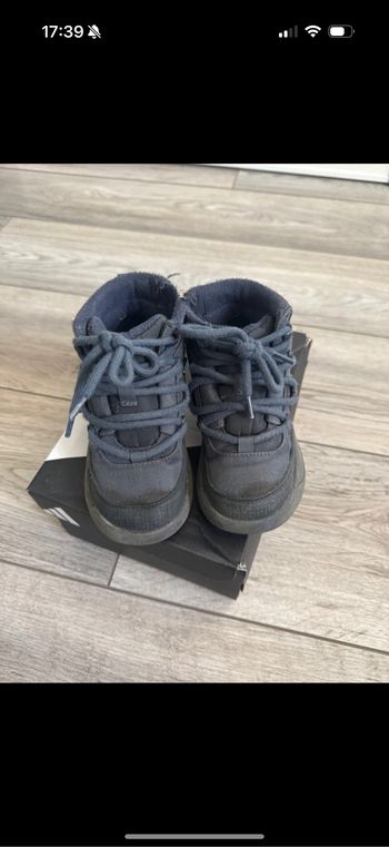 Chaussure garçon Zara 26