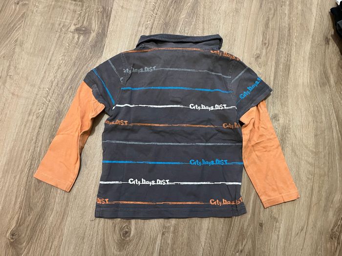 Polo manches longues enfant – City Boys 👕 Taille : 3 ans / 36 mois Très bon état - photo numéro 4