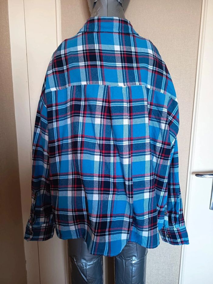 Chemise courte. Très très large. Marque FB Sister (A44) - photo numéro 4
