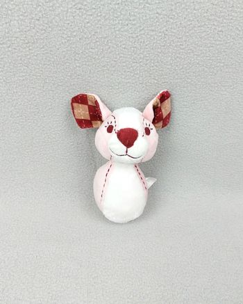 Doudou peluche hochet quille chien rose blanc marron HAPPY HORSE 15 cm