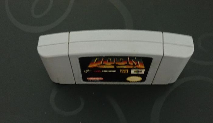😍culte doom 64 cartouche officielle sur Nintendo 64 - photo numéro 3