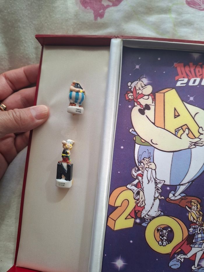 Collection Complète des et rare des fèves d Asterix Asterix pour l année 2000 - photo numéro 2