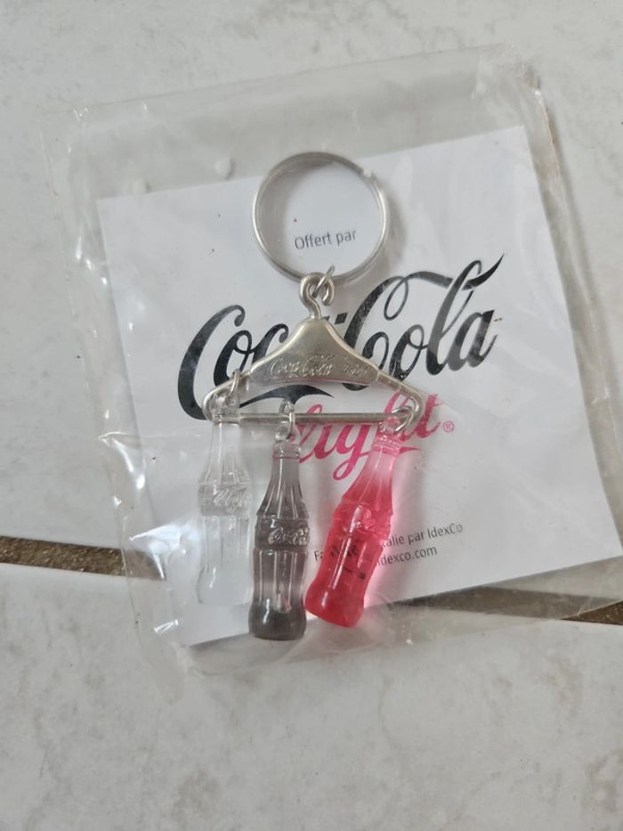 Porte clé coca cola Neuf AB Q - photo numéro 3