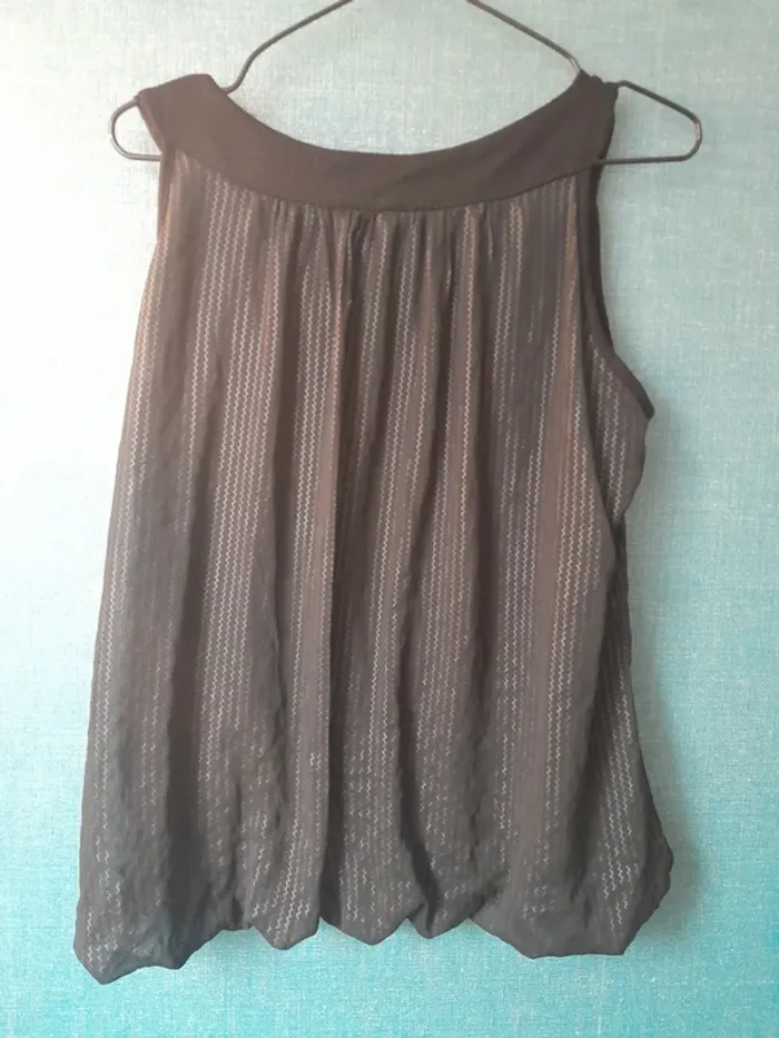 T-shirt - Blouse sans manche - Taille 36 - Très bon état - Cache Cache - photo numéro 2