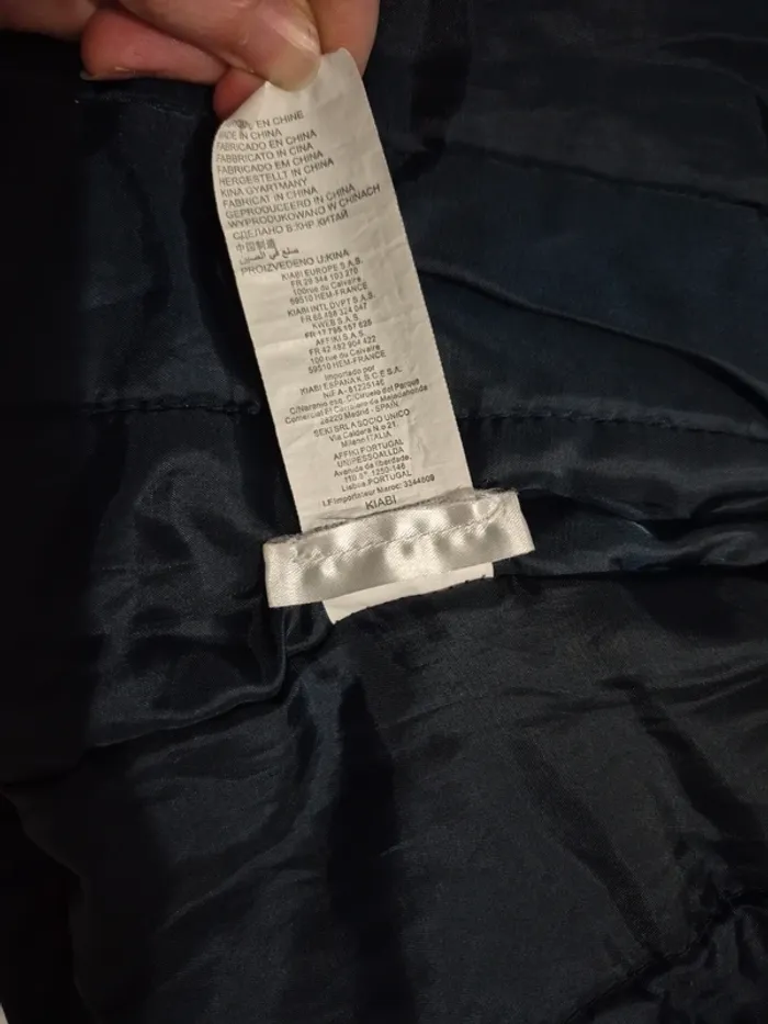 Veste bleu marine 6M fourrure intérieur - photo numéro 4
