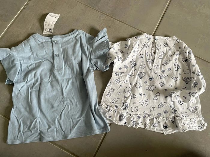 Lot de 2 t shirts tunique neufs 18 mois - photo numéro 4