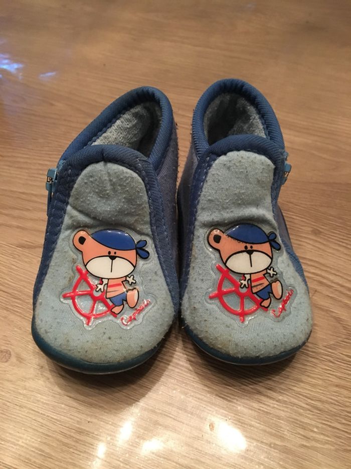 Chaussons bébé pointure 18