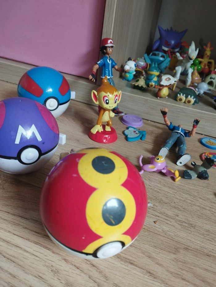Lot pokémon Bandai et tomy Nintendo officiel - photo numéro 3