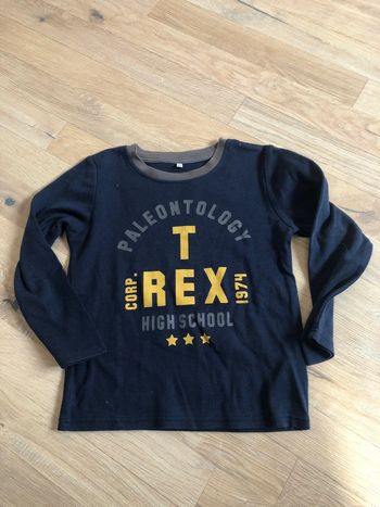 Tee shirt