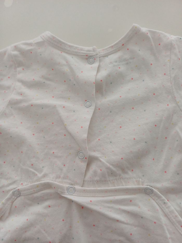 Combishort neuve taille 9 mois - photo numéro 5