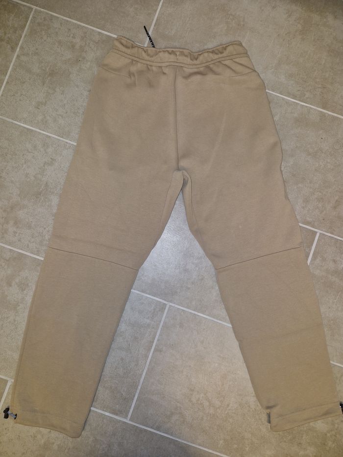 Bas de jogging Nike Tech Fleece taille S - photo numéro 5