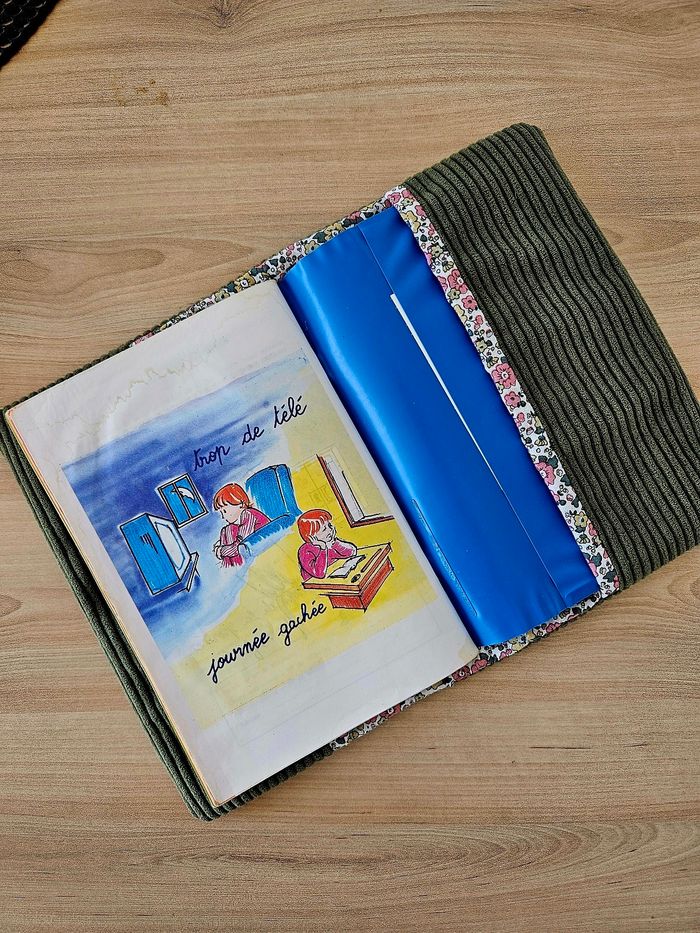 Protege carnet de santé Kaki - photo numéro 6