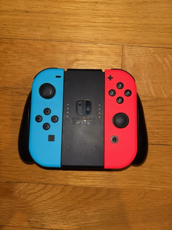 Nintendo Switch - photo numéro 3