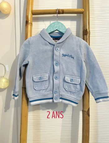Gilet / cardigan taille 2 ans