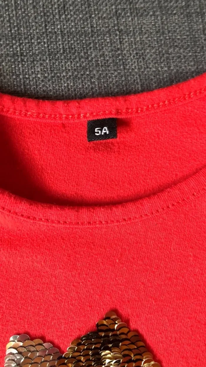 T-shirt rouge - photo numéro 3