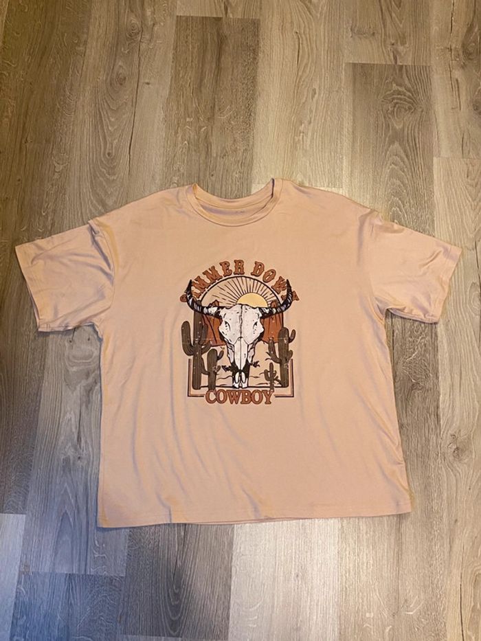 T-shirt large, over size beige à dessin