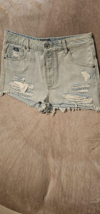 Short jean Superdry taille 40