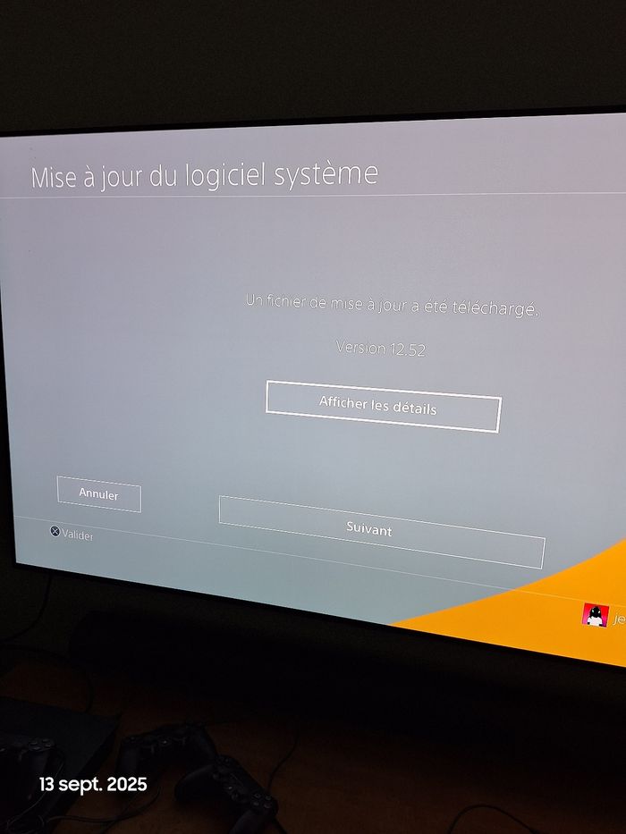 Ps4 avec jeux et manettes - photo numéro 5