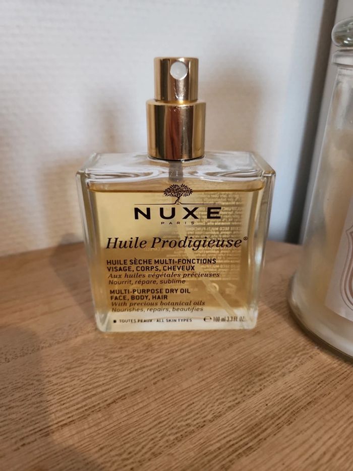 🌺Huile prodigieuse aux 7 huiles précieuses Nuxe🌺 - photo numéro 2