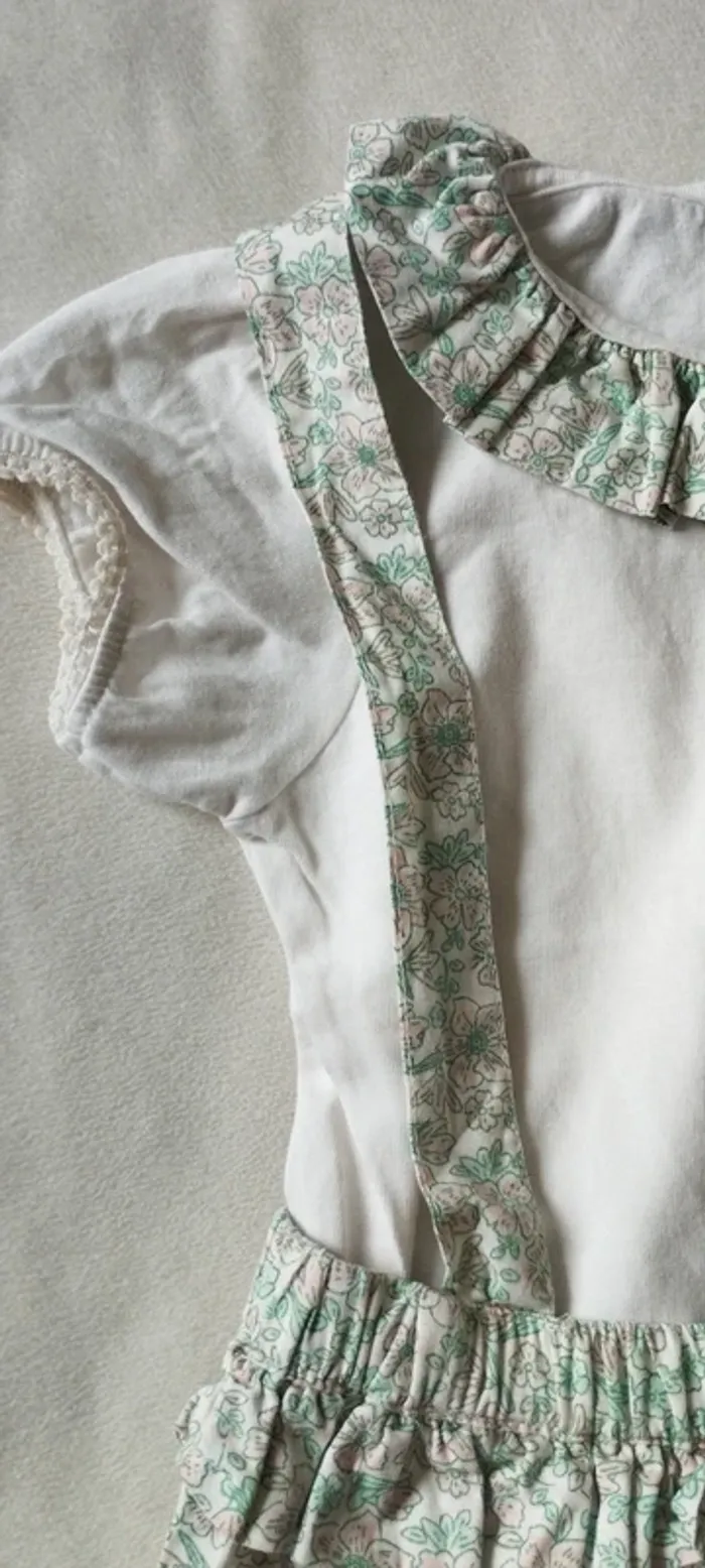 Ensemble bloomer fleuri 24 MOIS - photo numéro 3