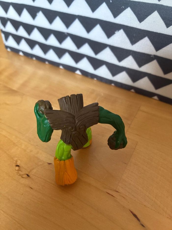Figurine gormiti tronc d’arbre - photo numéro 3