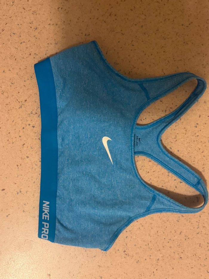 Débardeur  sport Fitness yoga pilate Nike - photo numéro 3