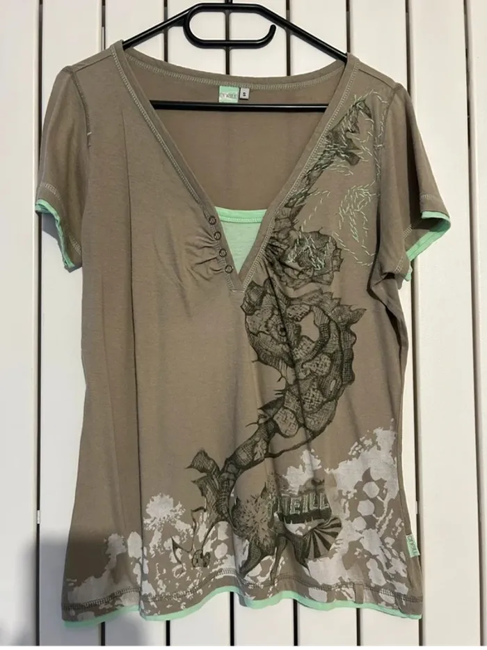 T-shirt O’Neill taille S état neuf