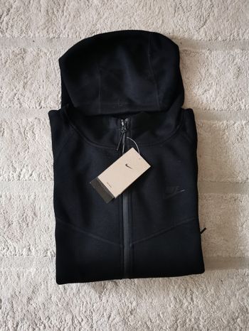 Nike tech (haut) noir 