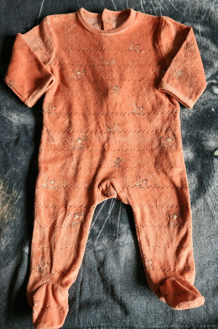 Pyjama grenouillère corail Simba disney
