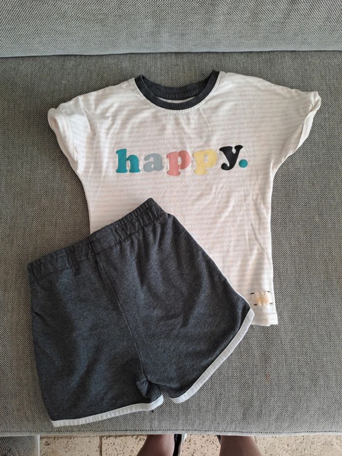 Ensemble short et tee shirt - photo numéro 3