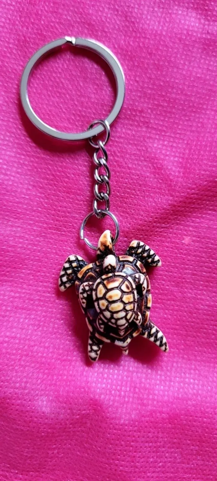 Porte-clés maman tortue et son bébé - photo numéro 4