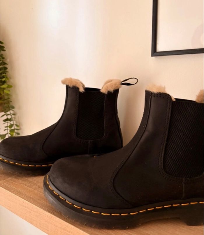 Dr. Martens fourrées – Taille 38 - photo numéro 4