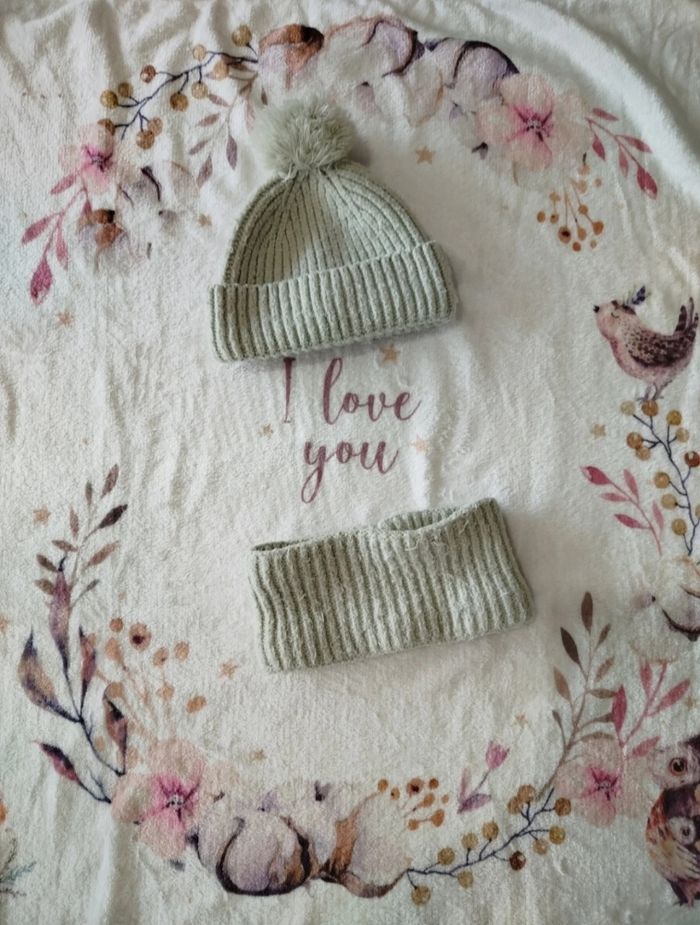 Bonnet/Tour de cou - photo numéro 2