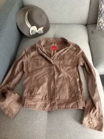 Belle veste esprit parfaite pour le printemps